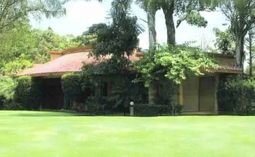 Heritage Farms